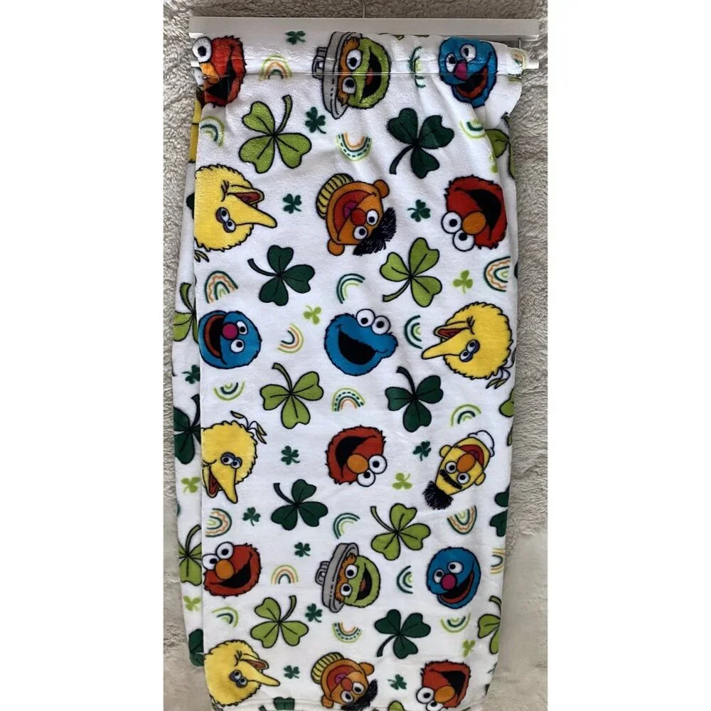 Sesame Street‎ Cookie Monster Elmo Grover St. Patrick’s Day Blanket 60”x70” NEW